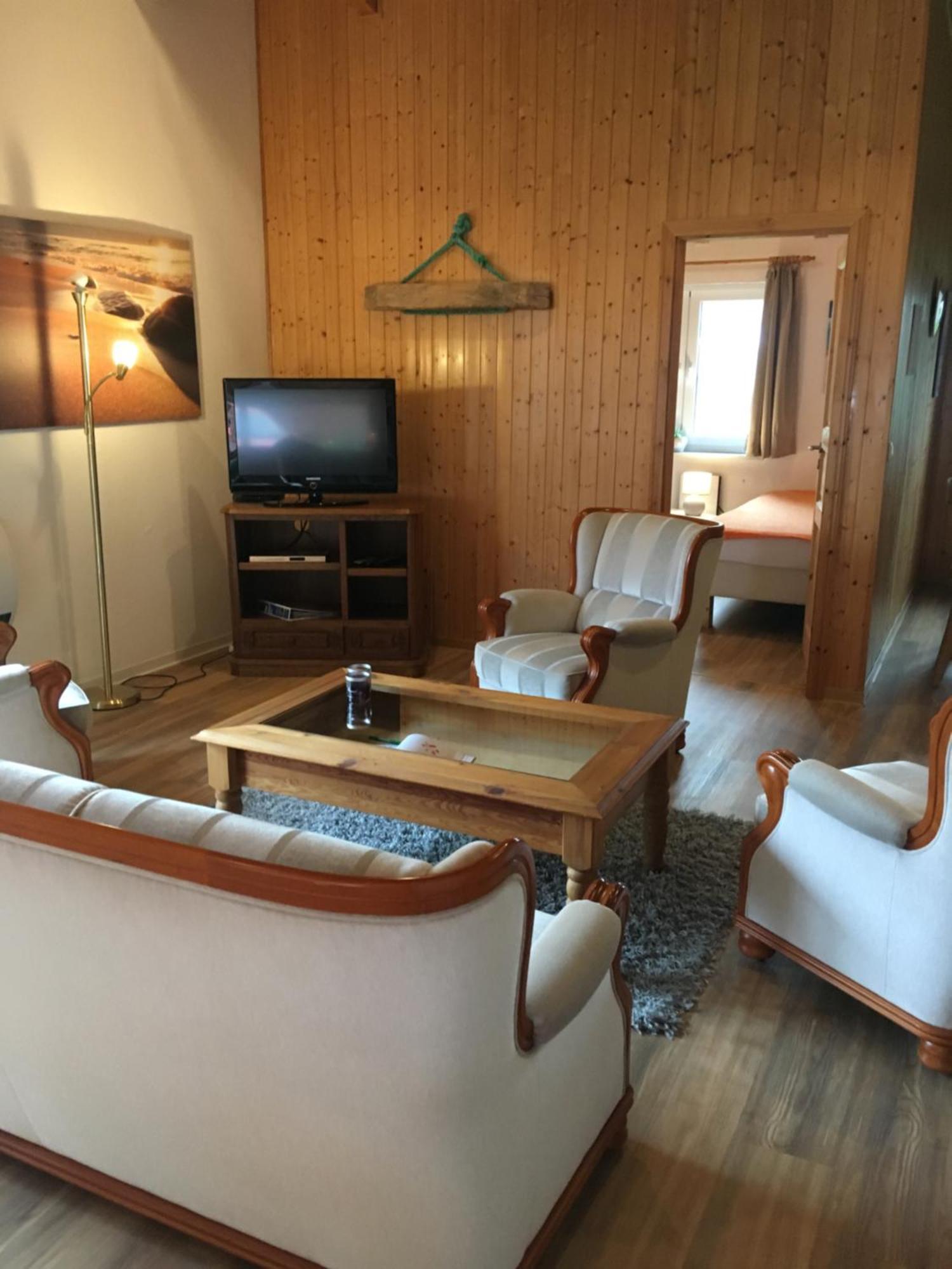 Gaestehaus Zur Linde オッテルンドルフ エクステリア 写真